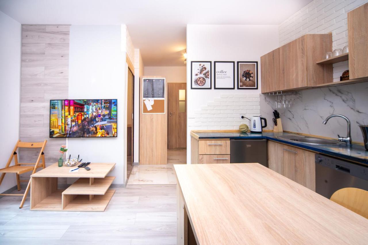 Maya'S Flats & Resorts 17 - Nadmotlawie Гданск Екстериор снимка