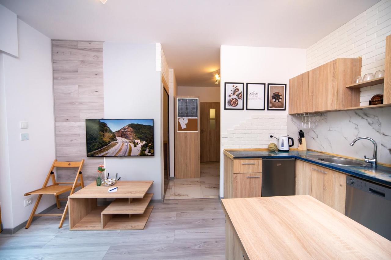 Maya'S Flats & Resorts 17 - Nadmotlawie Гданск Екстериор снимка